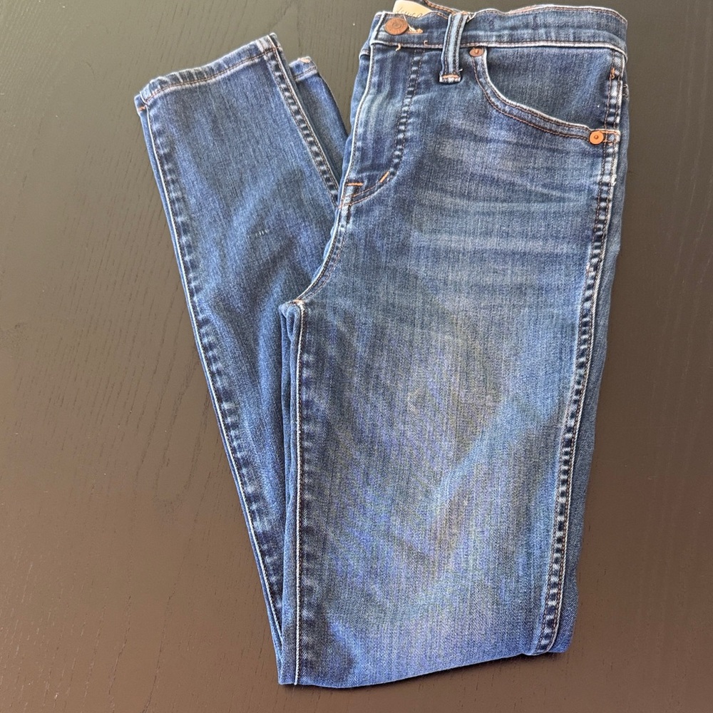 Madewell Women's 10 inch high rise, skinny Blue Denim Jeans -26